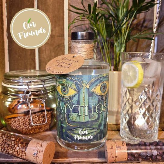 Premium Gin - GinFreunde - Mythos Gin Freunde